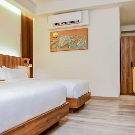 Surestay Studio By Best Western Clarkview Angeles City Eksteriør bilde