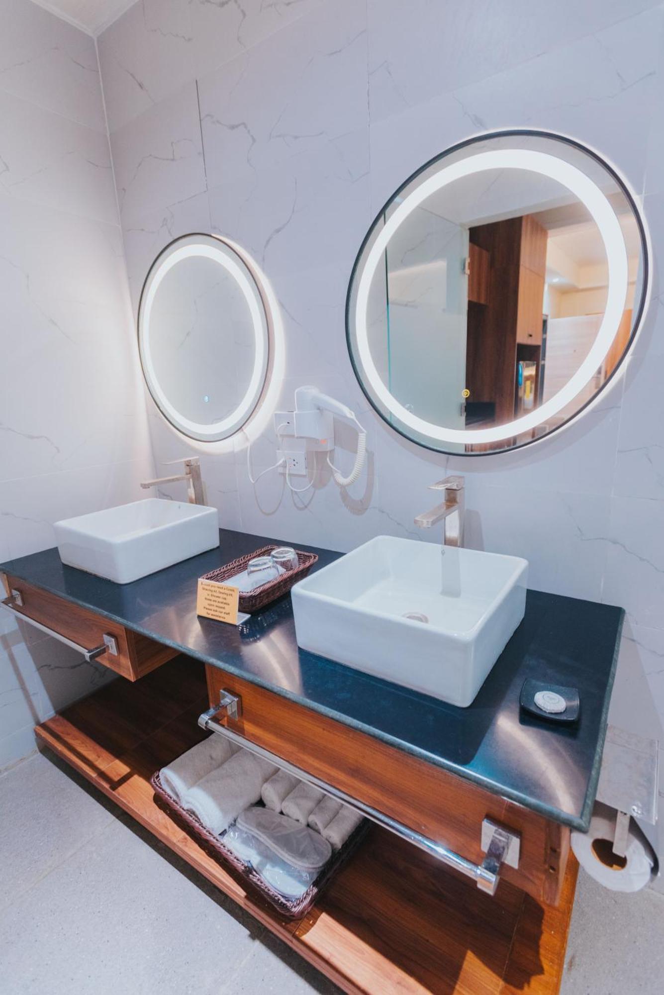 Surestay Studio By Best Western Clarkview Angeles City Eksteriør bilde